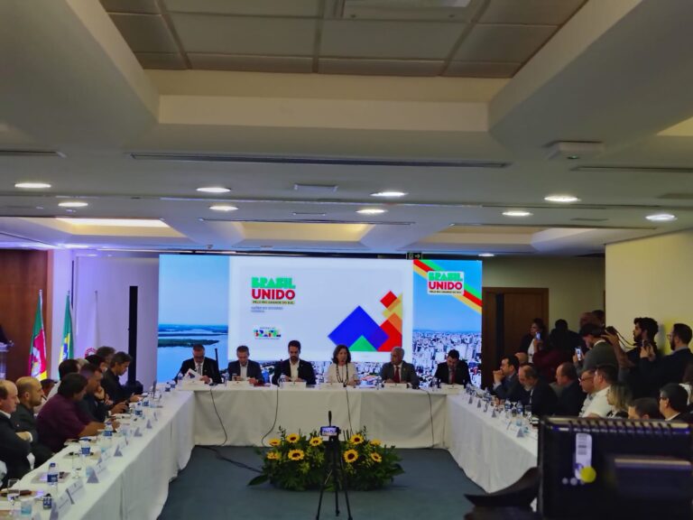 Prefeito de São Sepé participa de agenda sobre reconstrução do Rio Grande do Sul em Porto Alegre