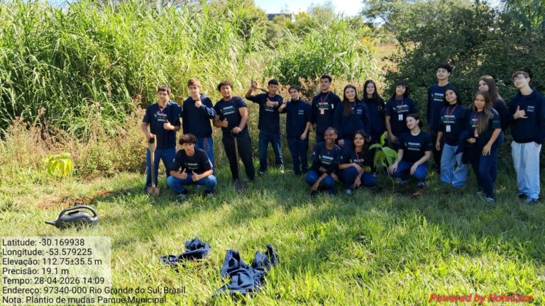 Ação ambiental promove plantio de mudas no Parque Ambiental
