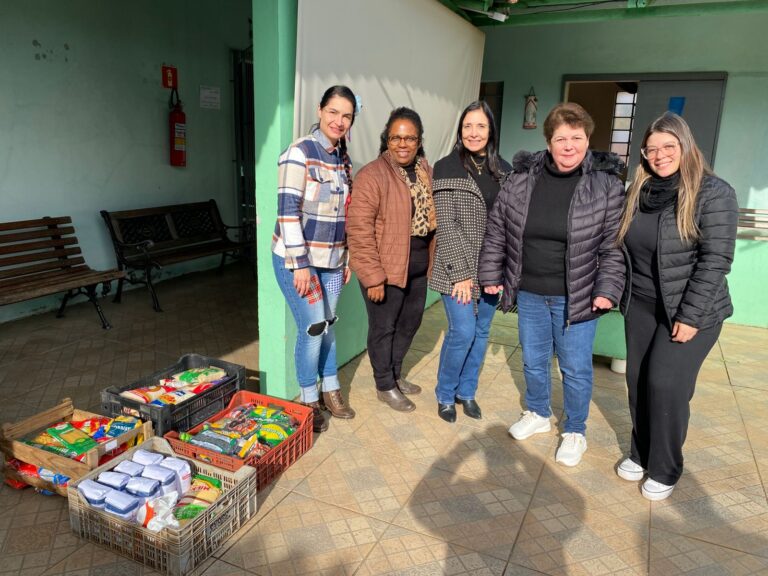 Educação e solidariedade caminham juntas em ação promovida pela SMED
