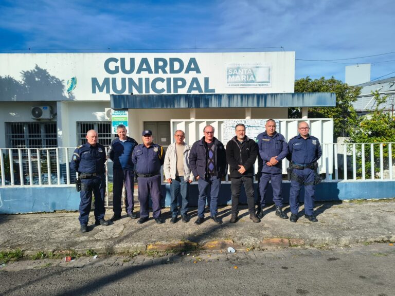Administração Municipal conhece estrutura da Guarda Municipal de Santa Maria