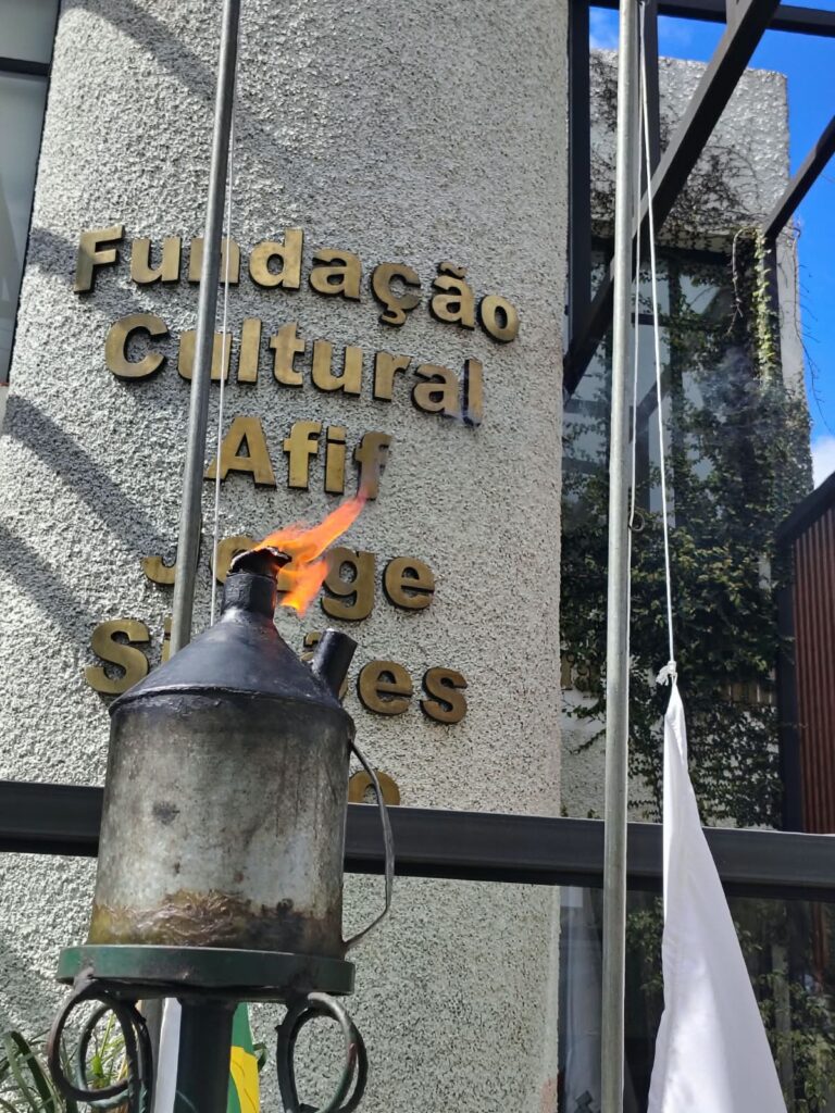 Corrida do Fogo Simbólico marcou início da programação da Semana da Pátria em São Sepé