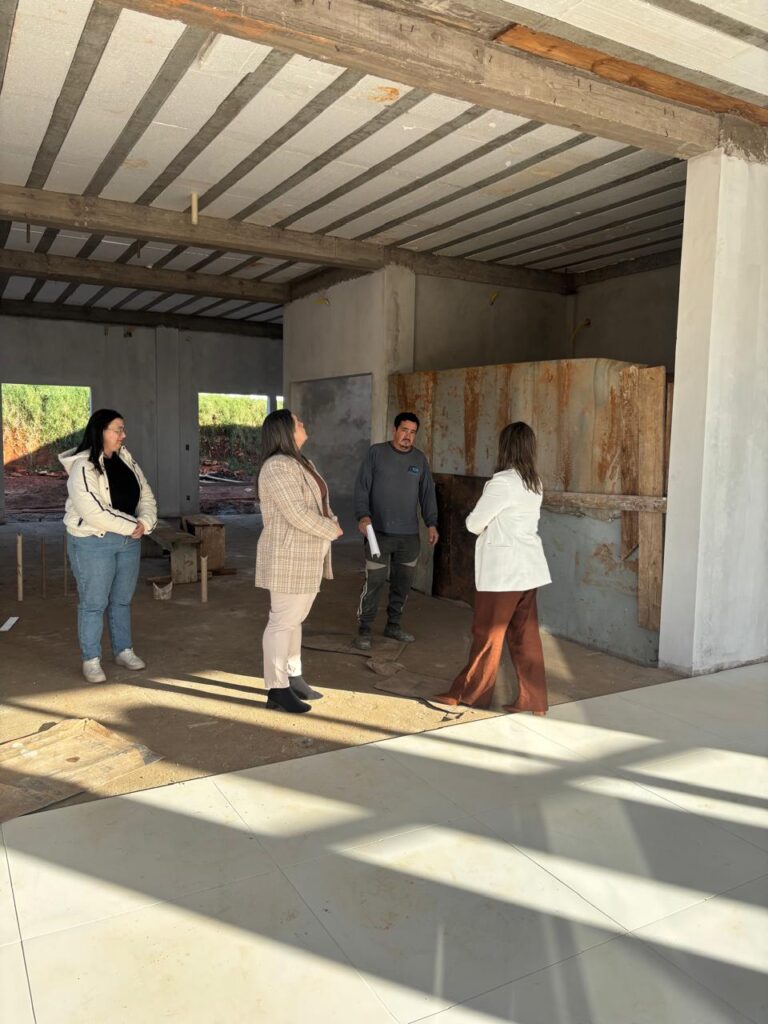 Gestores da Saúde acompanham obras da nova ESF que atenderá bairros Kurtz e Noé Miranda