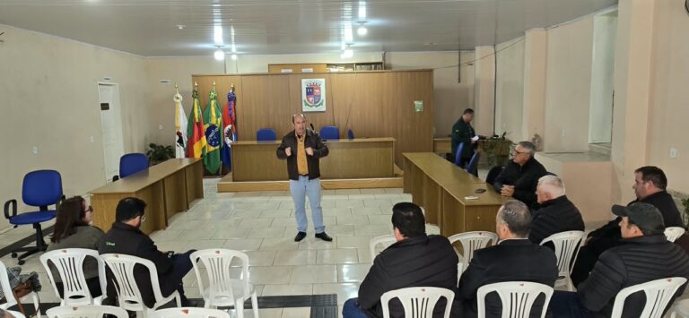 São Sepé participa de encontro de prefeitos e secretários de Agricultura da Amcentro